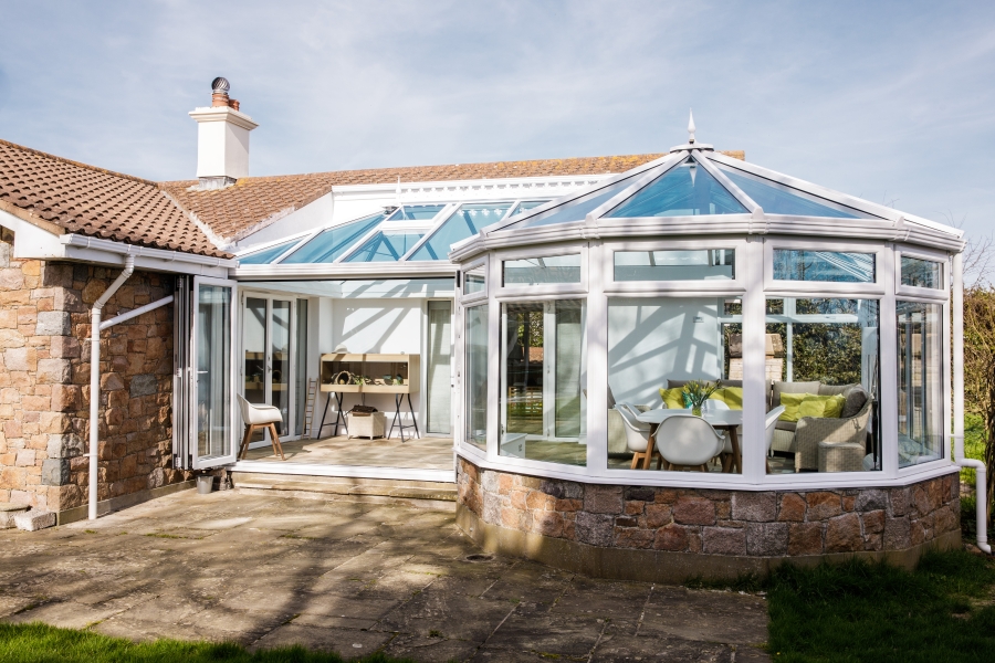 Liniar Combination conservatory style